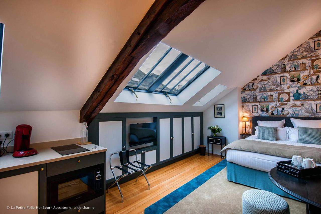 La Petite Folie Bed & Breakfast Honfleur Eksteriør bilde