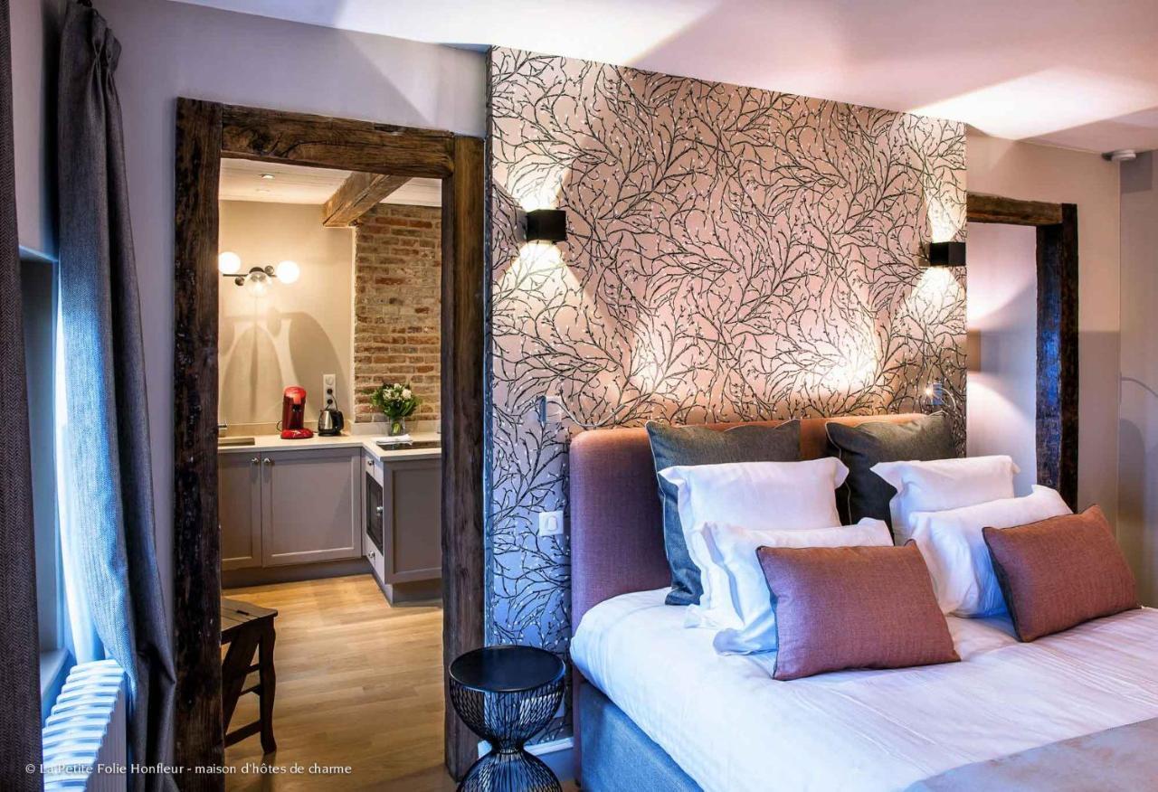 La Petite Folie Bed & Breakfast Honfleur Eksteriør bilde