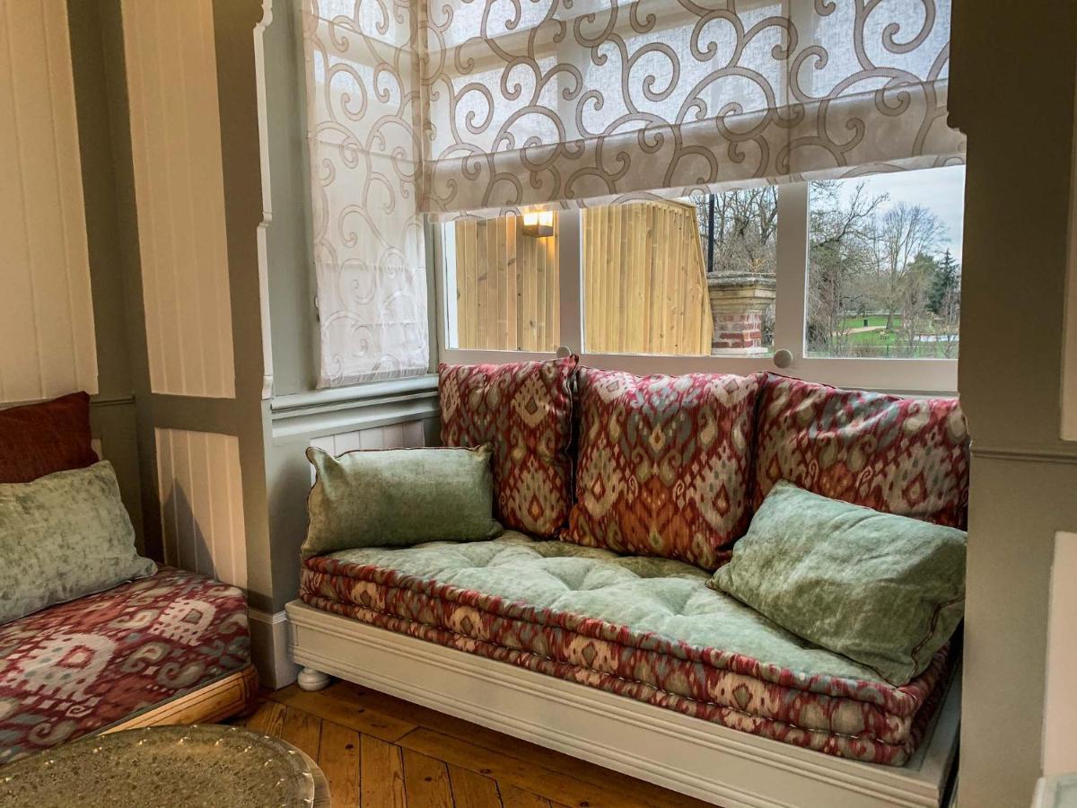 La Petite Folie Bed & Breakfast Honfleur Eksteriør bilde