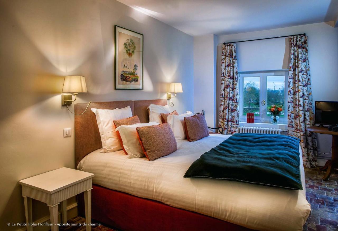 La Petite Folie Bed & Breakfast Honfleur Eksteriør bilde